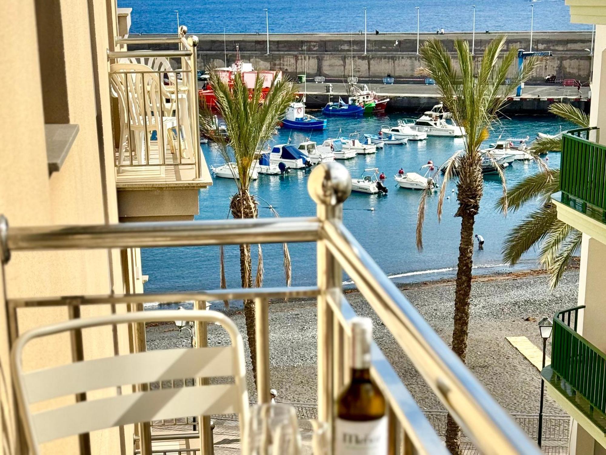 Number 5 At The Marina, Playa San Juan, South Tenerife Екстериор снимка