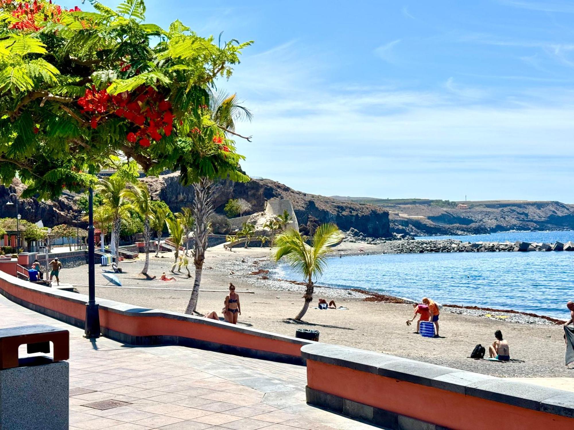 Number 5 At The Marina, Playa San Juan, South Tenerife Екстериор снимка